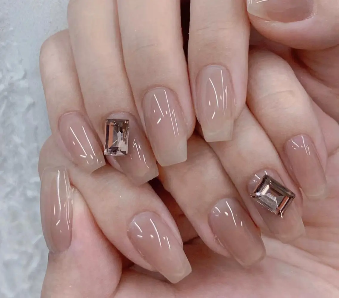 Handワンカラー+2個大きパーツ/2本ストーンつけ放题♡の写真