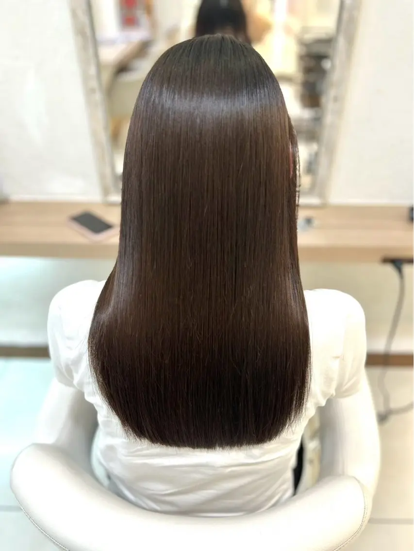 ロング カラー グレージュ BearFruit 戸塚店のヘアスタイル