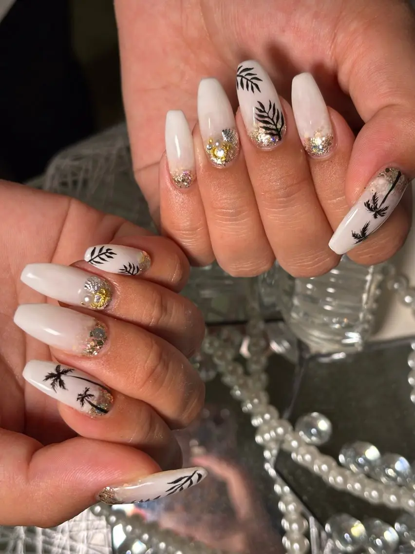 ネイル ハンドネイル .8 HAREのネイルデザイン