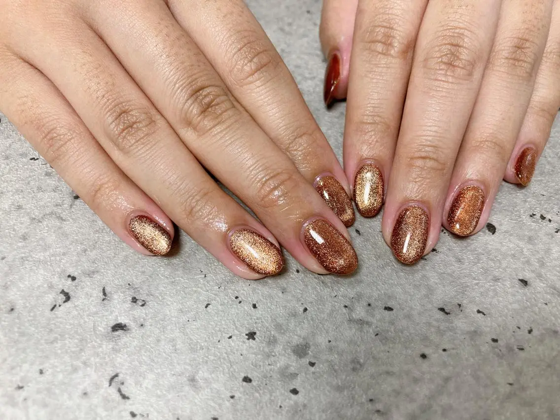 ネイル ブラウン マグネットネイル ハンドネイル mogunail &blowのネイルデザイン