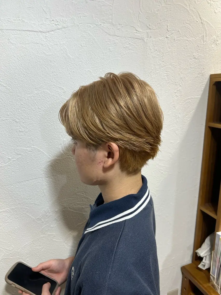 カラー メンズ ヘアカラー 琉 空のヘアスタイル