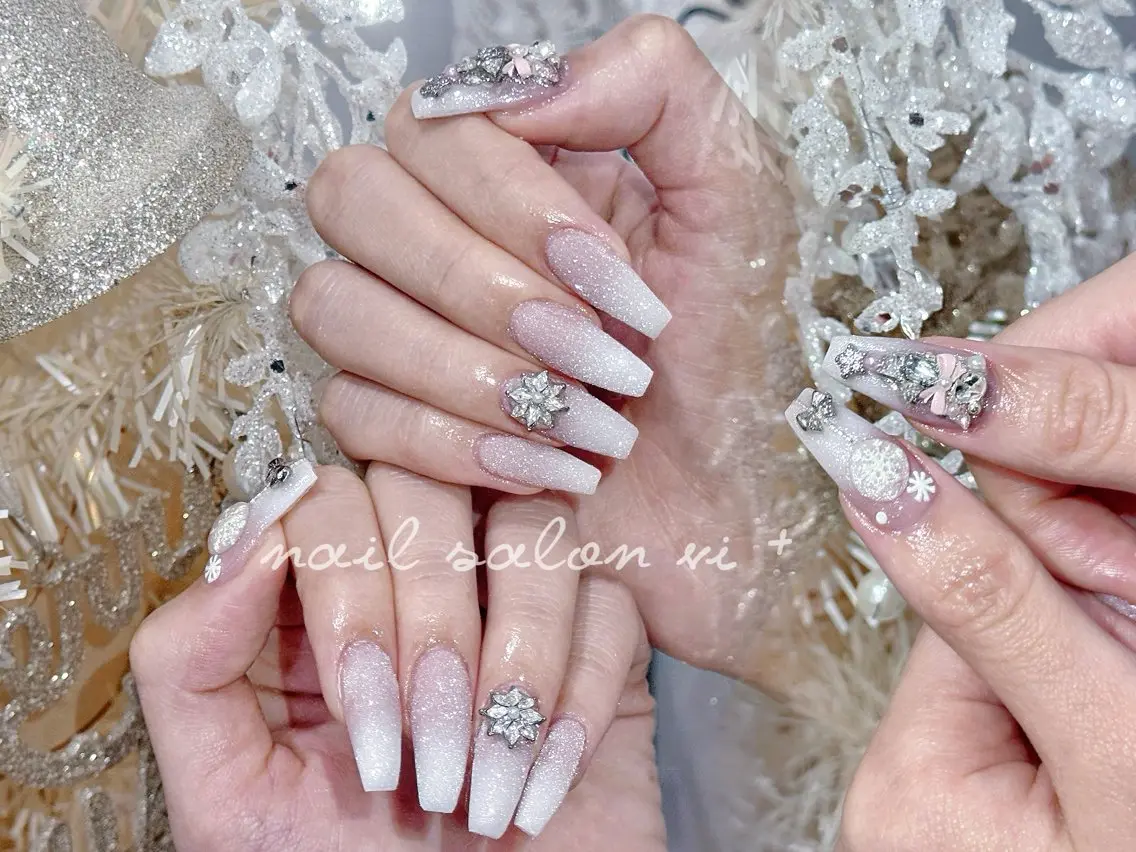 ネイル ハンドネイル ✨Nailsalon Vi+✨のネイルデザイン