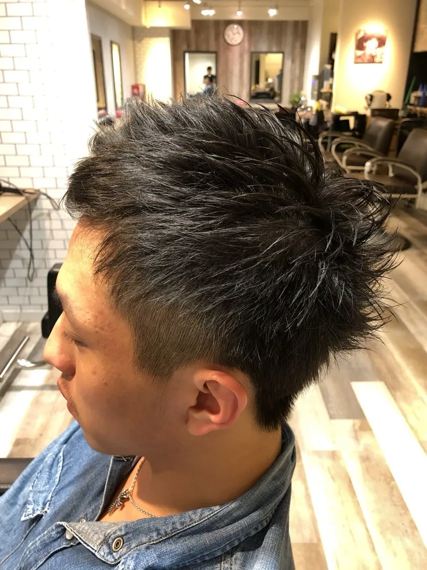 メンズ ツーブロック カット ブリーチなしWカラー ✨縮毛矯正✨ワタベのヘアスタイル