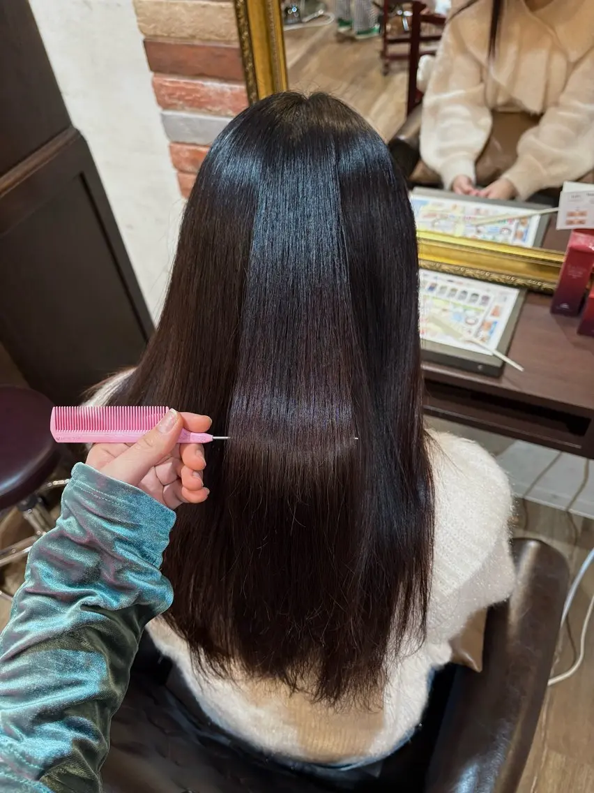 ロング 髪質改善 縮毛矯正 ツボイ マホのヘアスタイル