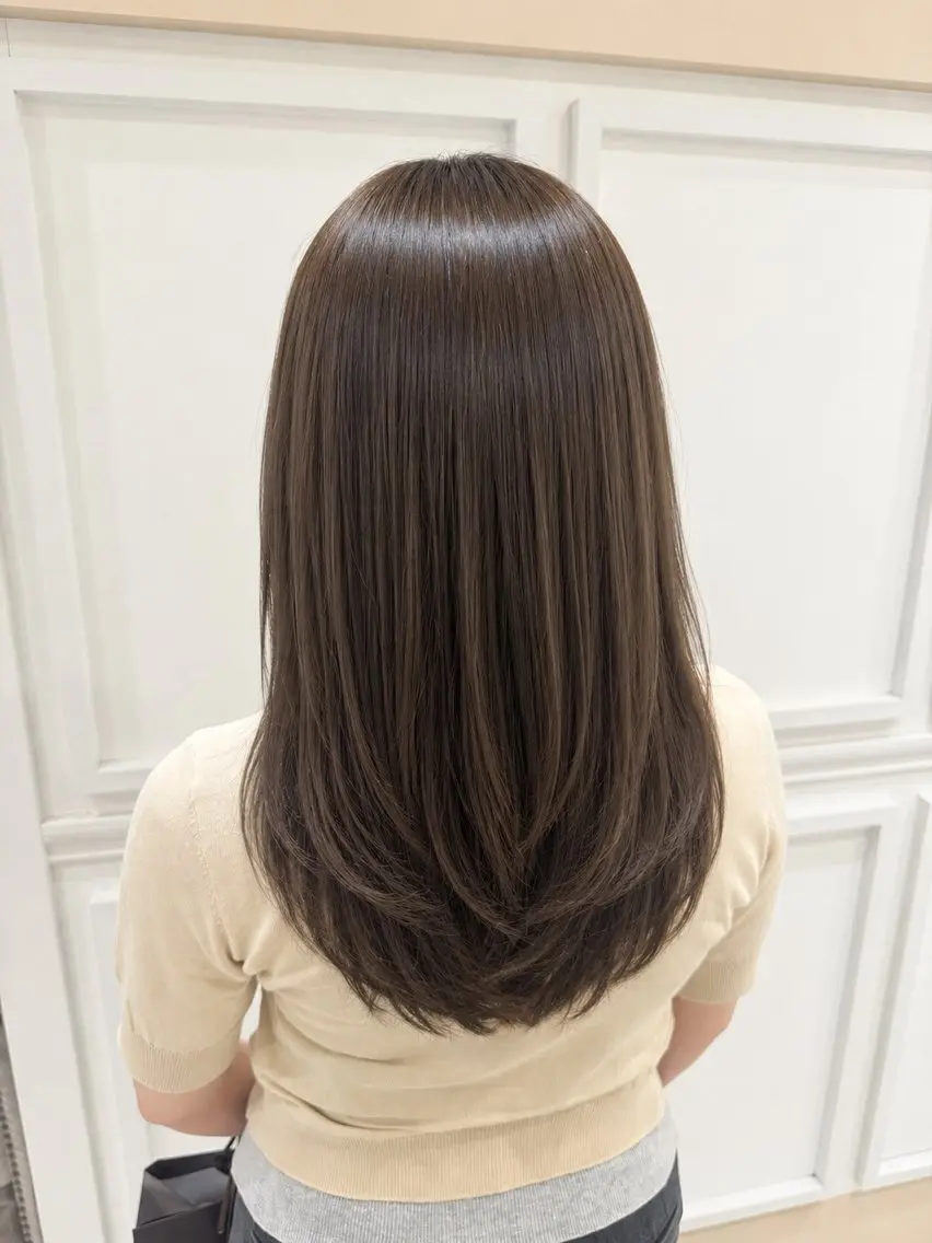 セミロング レイヤーカット カット ヘアカラー トリートメント MIO/天王寺/ 髪質改善/艶カラーのヘアスタイル