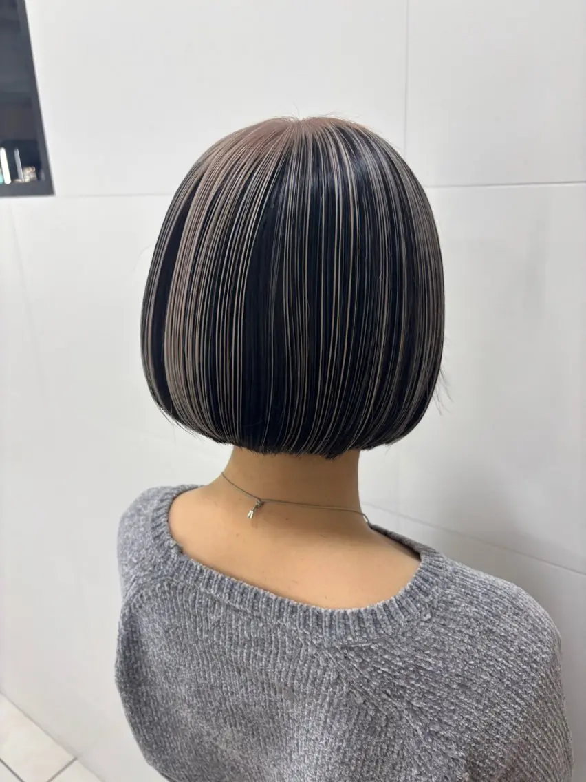 ショート カラー 🫧🎀SARA/ 艶カラー/金山💓のヘアスタイル