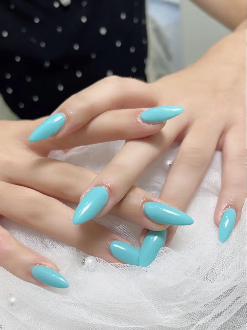 ネイル ブルー ワンカラーネイル ✨️ いわぶち🐾のネイルデザイン