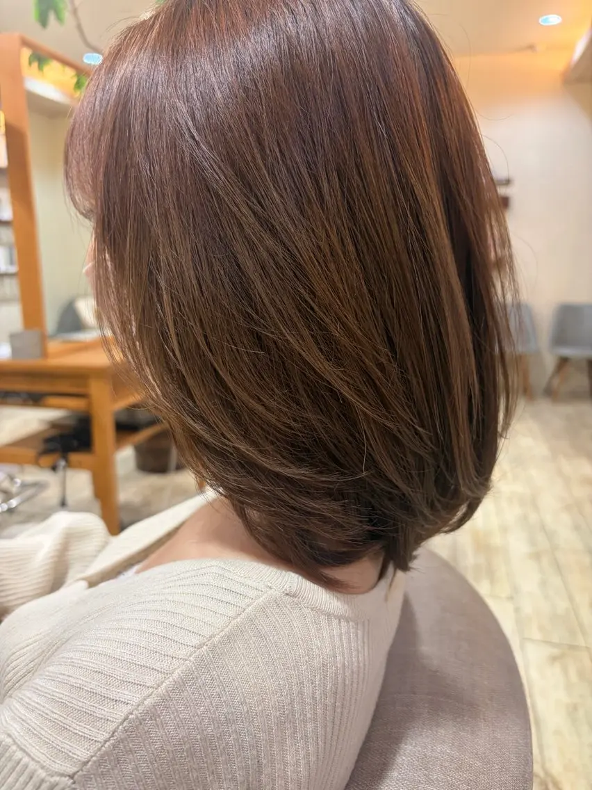 ミディアム 顔周りカット レイヤーカット 米倉 ミユウのヘアスタイル