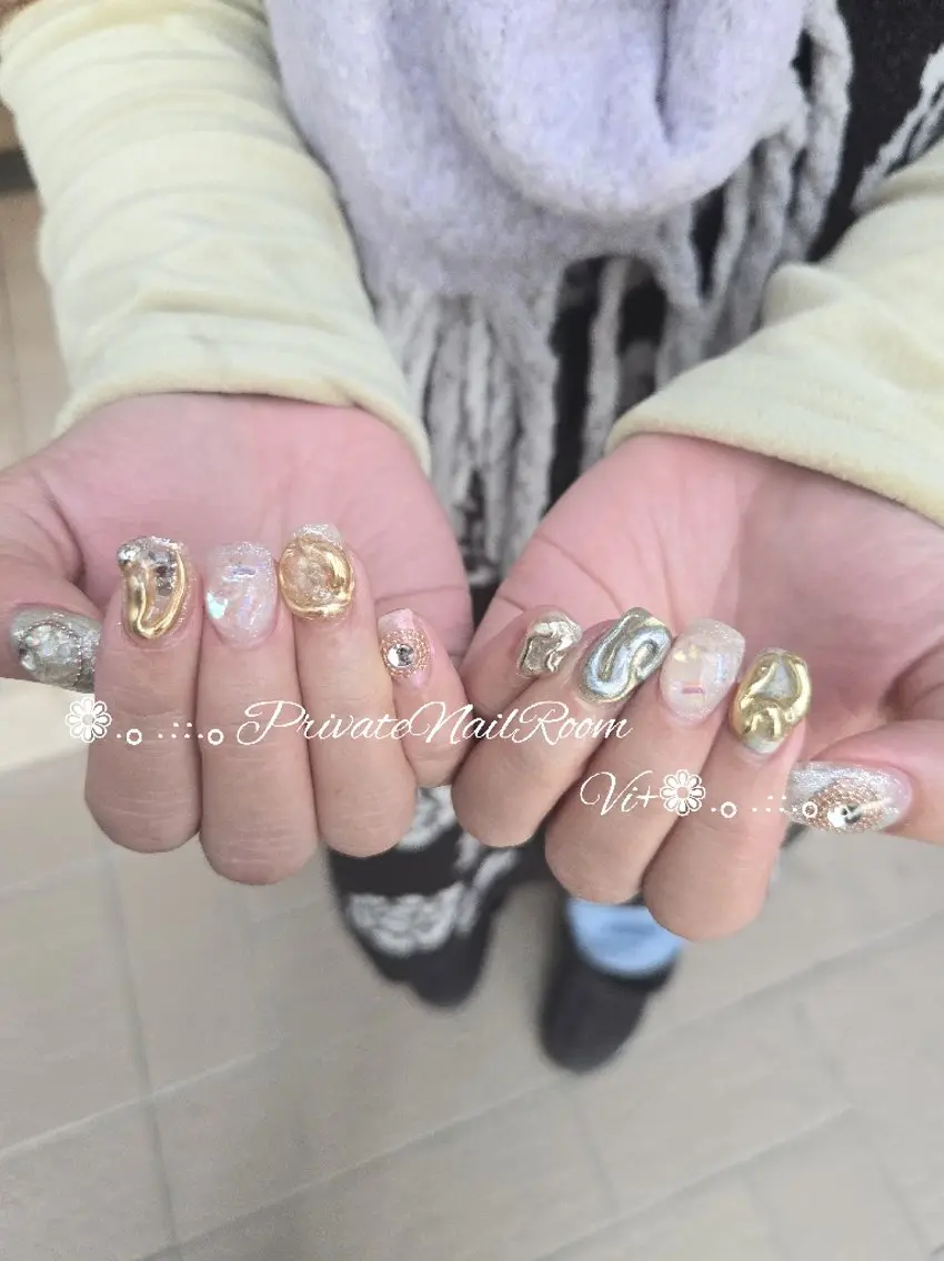 ネイル ハンドネイル Nail Room Vi+のネイルデザイン