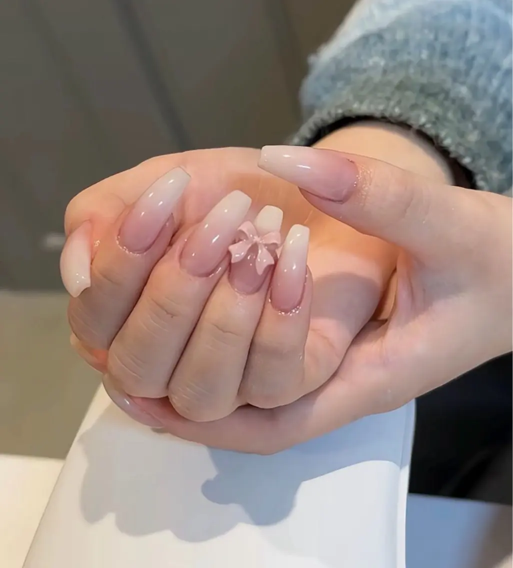 ネイル ハンドネイル Luna Gladeのネイルデザイン