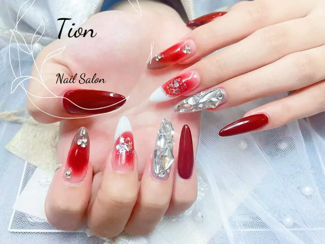 ネイル チークネイル 長さ出し フットネイル フレンチネイル ジェルネイル Nailsalon Tion武蔵小杉店のネイルデザイン