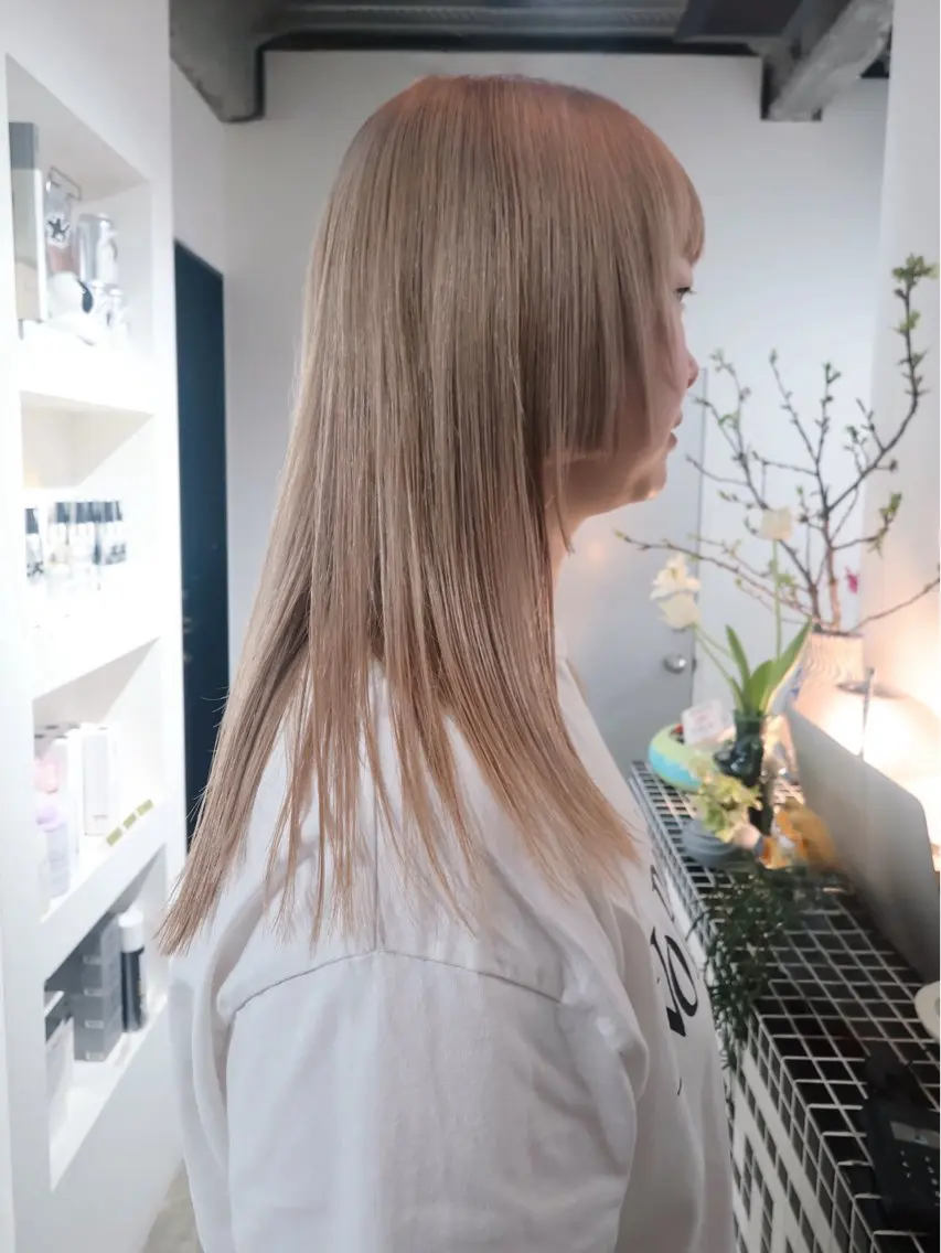 ロング カット ヘアカラー ボブ/ブリーチ 学芸大学SaKuraのヘアスタイル