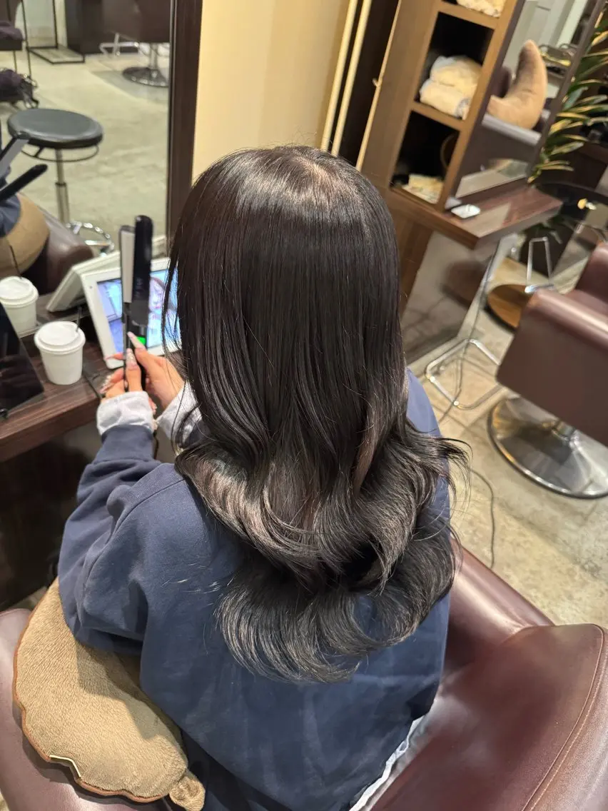 ロング ヘアカラー 髪質改善✨️柴田 妃菜🧸のヘアスタイル