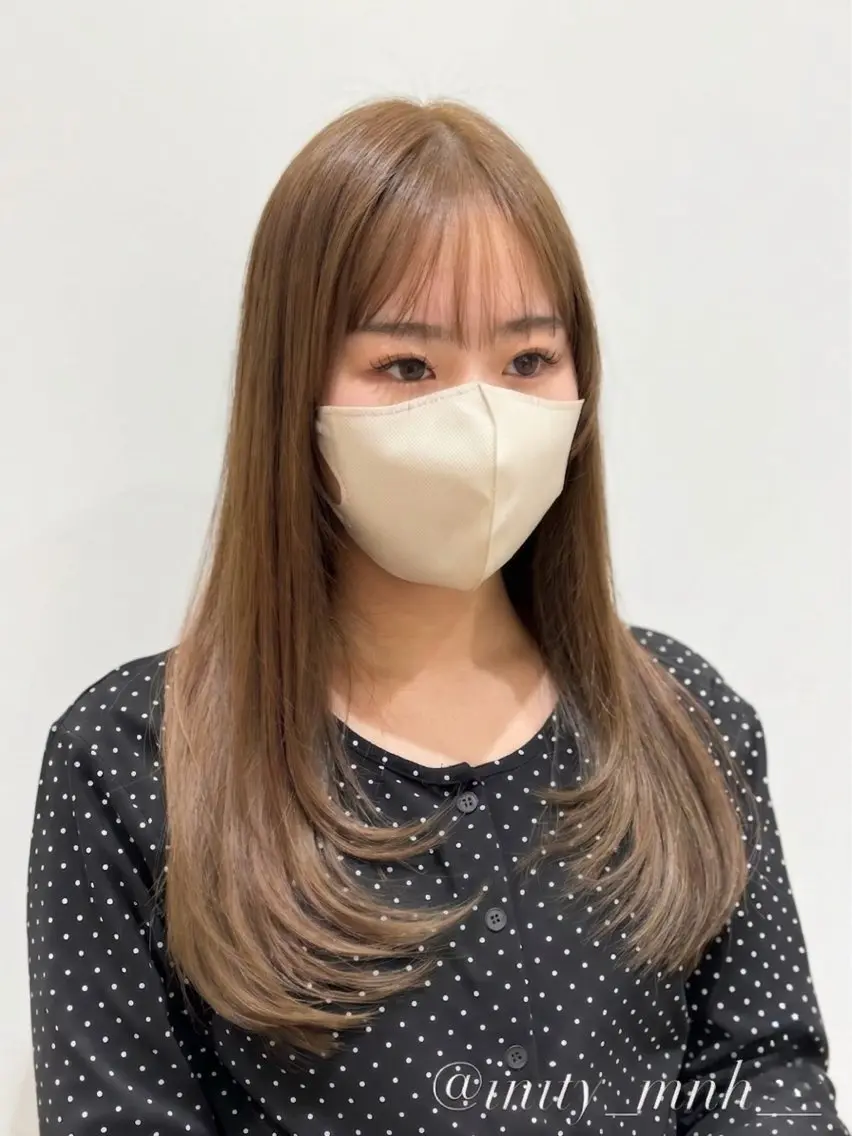 ロング カット ヘアカラー 椋 愛穂のヘアスタイル