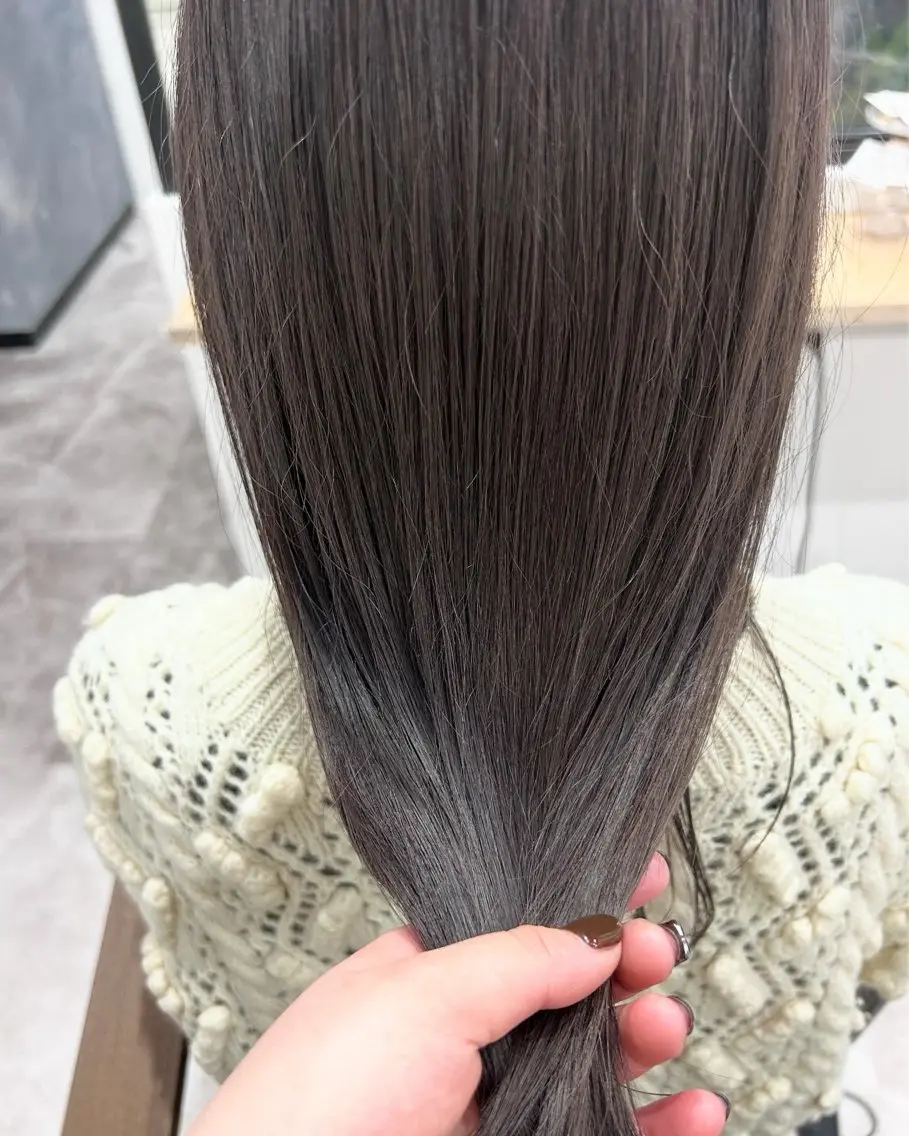 カラー 河野いずみ レイヤー/ボブ 🤍のヘアスタイル