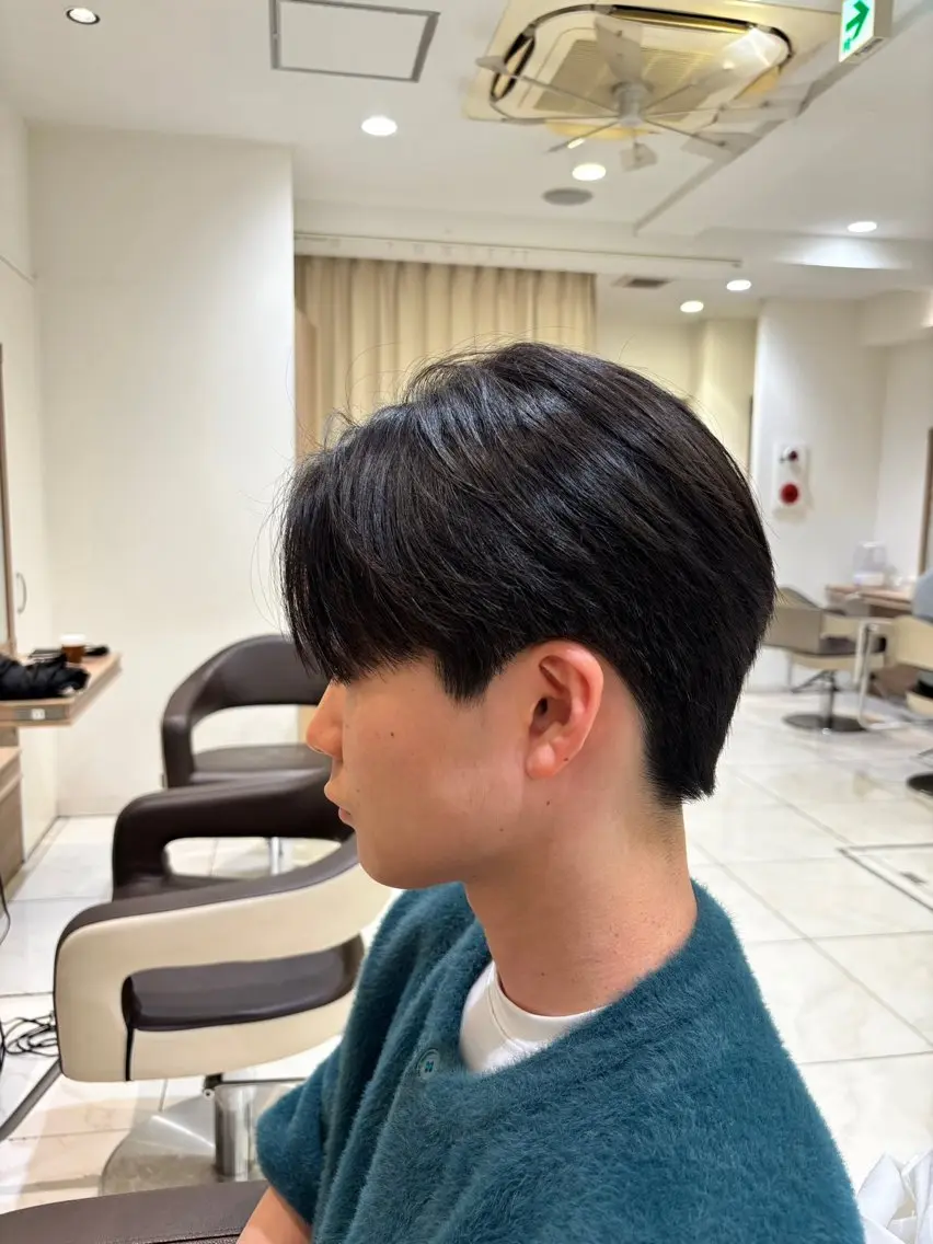パーマ メンズ カット 縮毛矯正 🫧韓国レイヤー🫧 山本 侑平のヘアスタイル