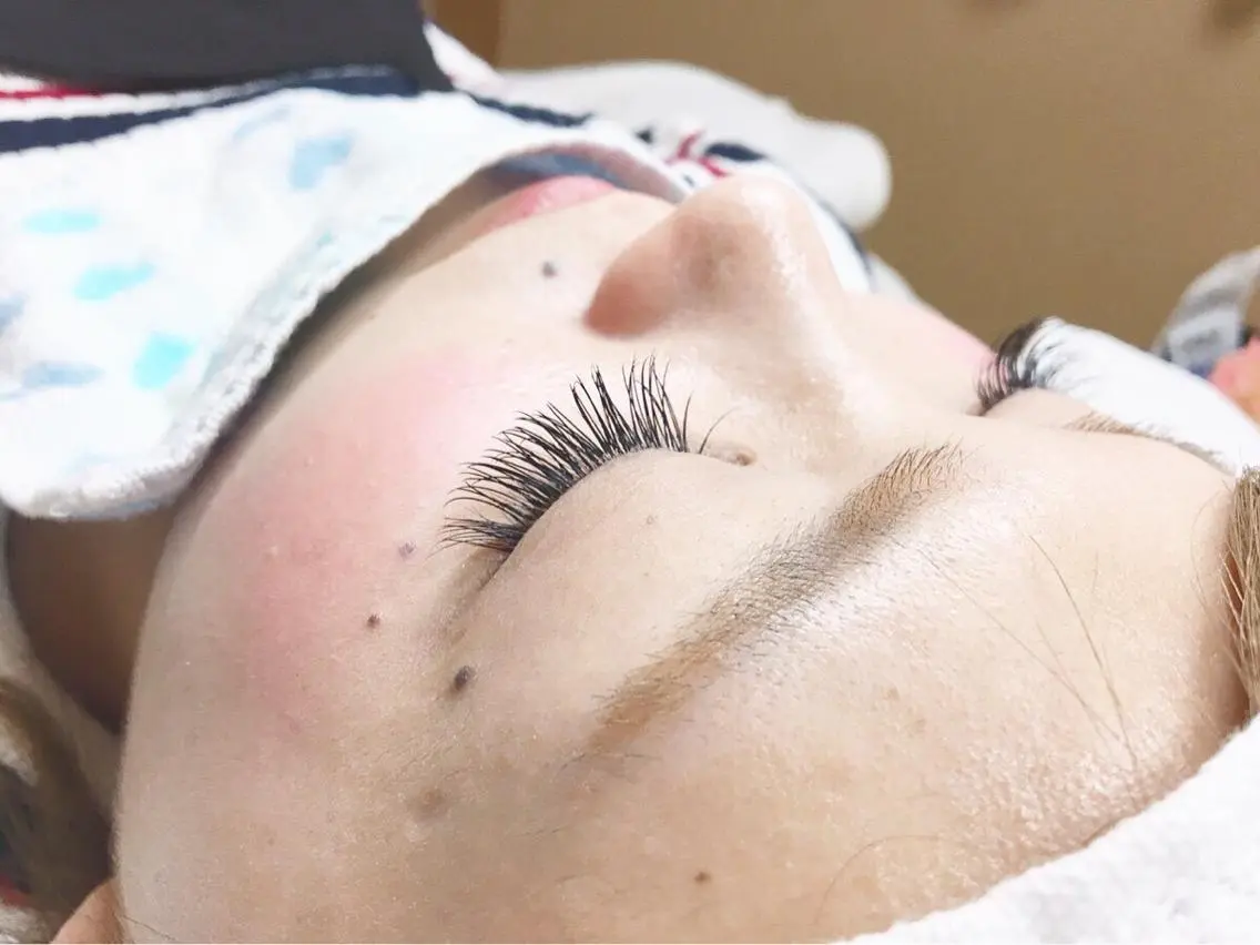 ロング カラー パーマ ヘアアレンジ キッズ ネイル マツエク・マツパ brille ~eyelash~のヘアスタイル