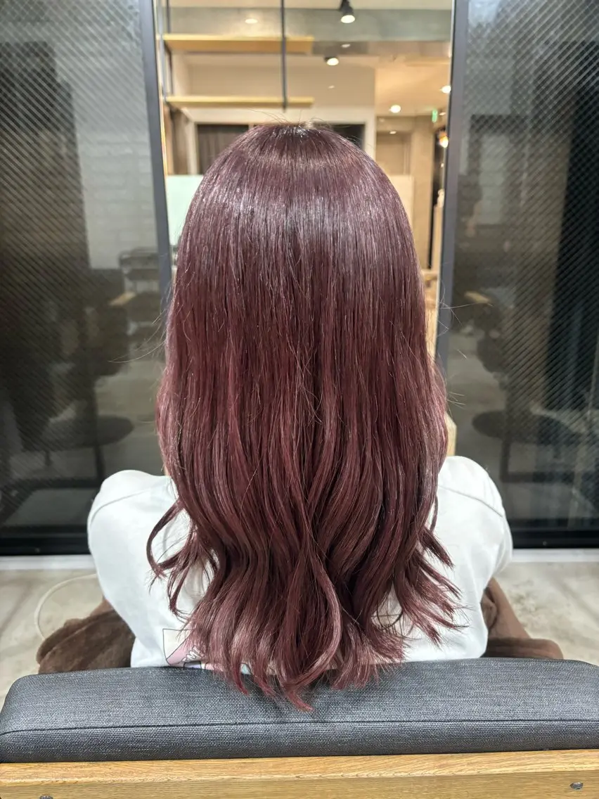 ロング カラー ブリーチ 🎀川越🤍透明感 カラー uRaraのヘアスタイル