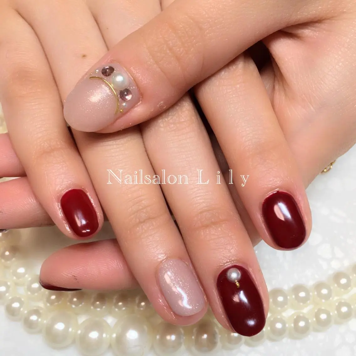 ネイル ボルドー Lily*nail 🌻Mii🌻のネイルデザイン