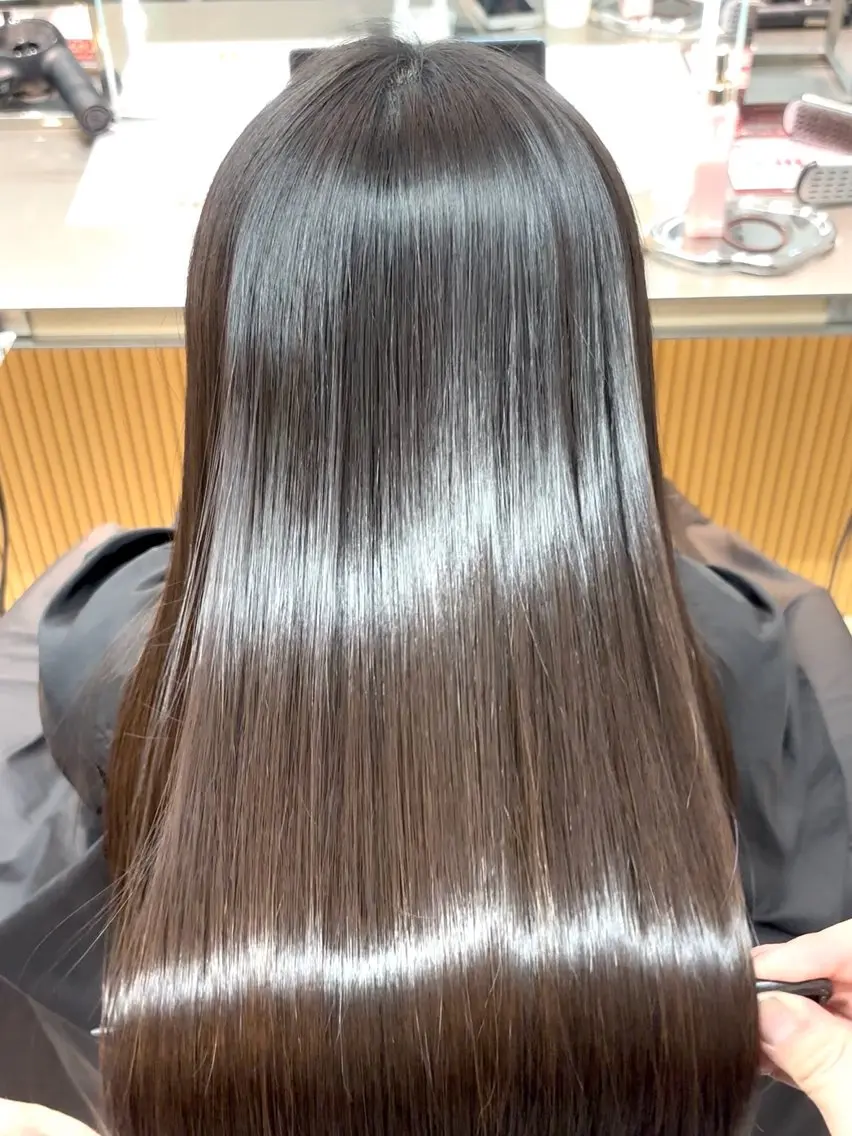 ロング カラー パーマ ブリーチ ブリーチなしカラー 髪質改善 レイヤーカット 縮毛矯正 カット ヘアカラー 縮毛矯正 トリートメント 【博多髪質改善】 吉村　清志のヘアスタイル