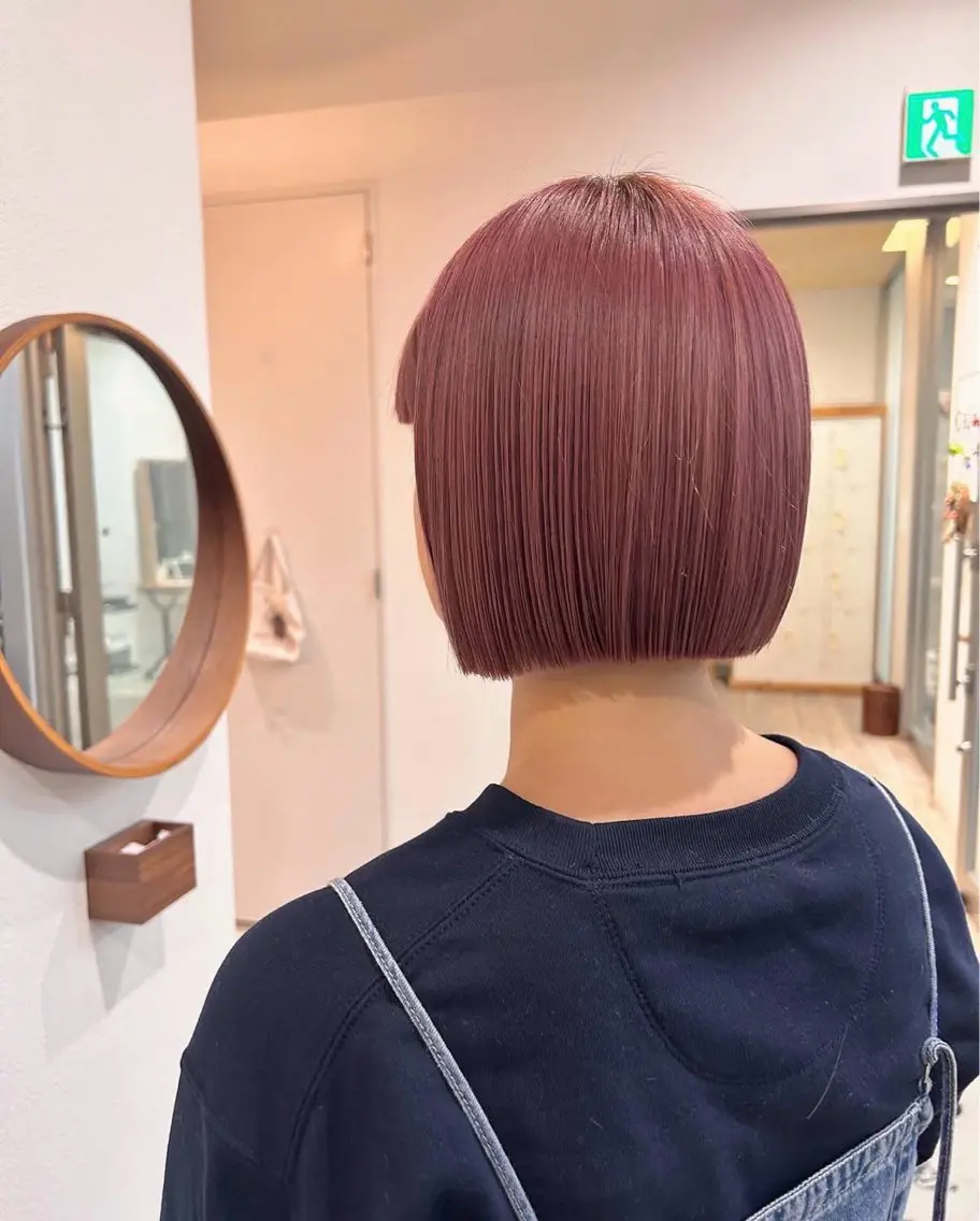 ショート カラー 小川 凜のヘアスタイル