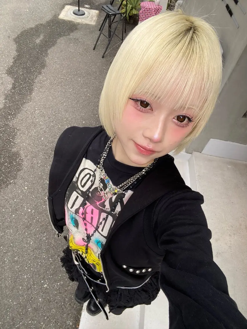 ショート カラー ショートボブ ブリーチ ブロンド ハイトーンカラー ボブ カット ヘアカラー 💎透明感カラー特化 💎TAISEIのヘアスタイル