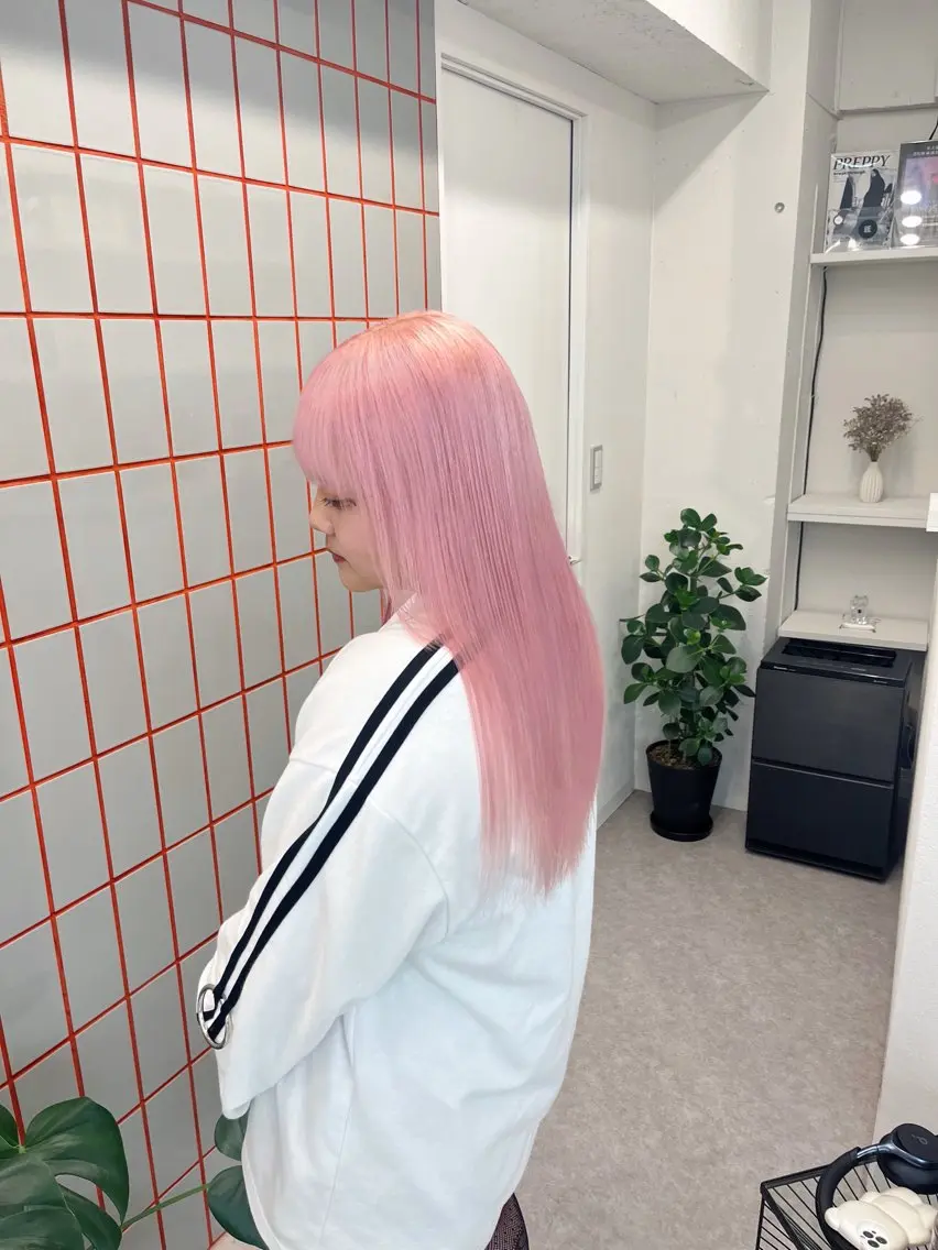 ロング カラー ハイトーンカラー ピンクカラー トリートメント 💍モテる艶髪 透明感カラー💖のヘアスタイル