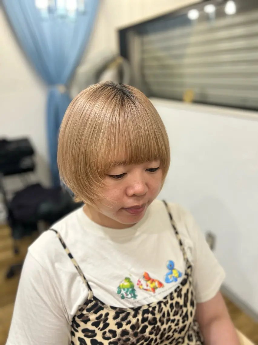 ショート カット ま あのヘアスタイル