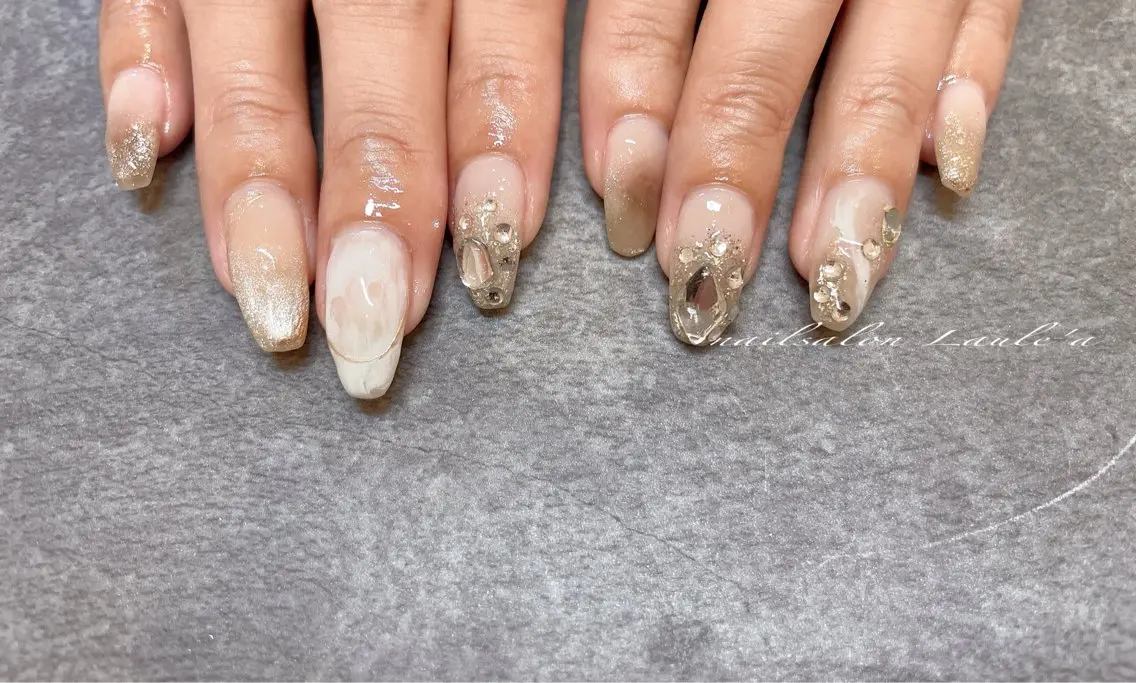 ネイル ハンドネイル nailsalon Laule'aのネイルデザイン
