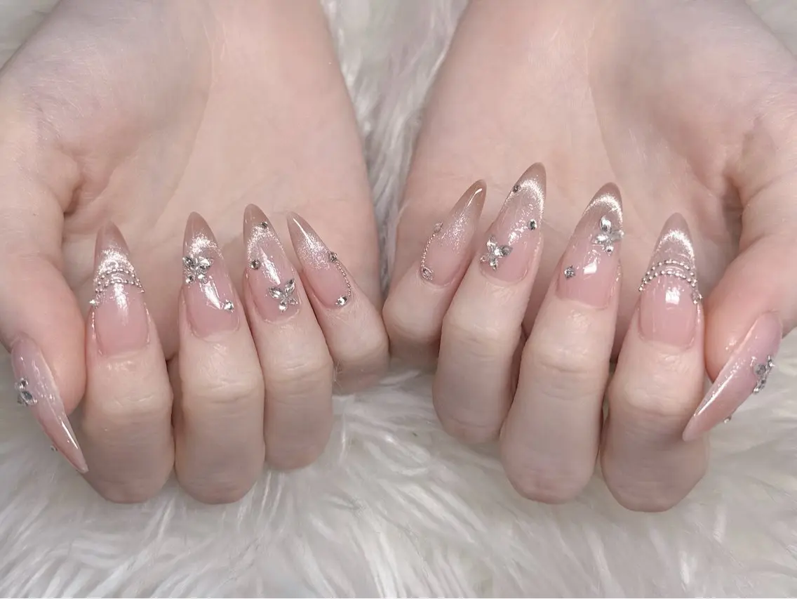 ネイル アートネイル チークネイル ドット フットネイル フレンチネイル ハンドネイル フットネイル 🎃Rina🍁 Mikaのネイルデザイン