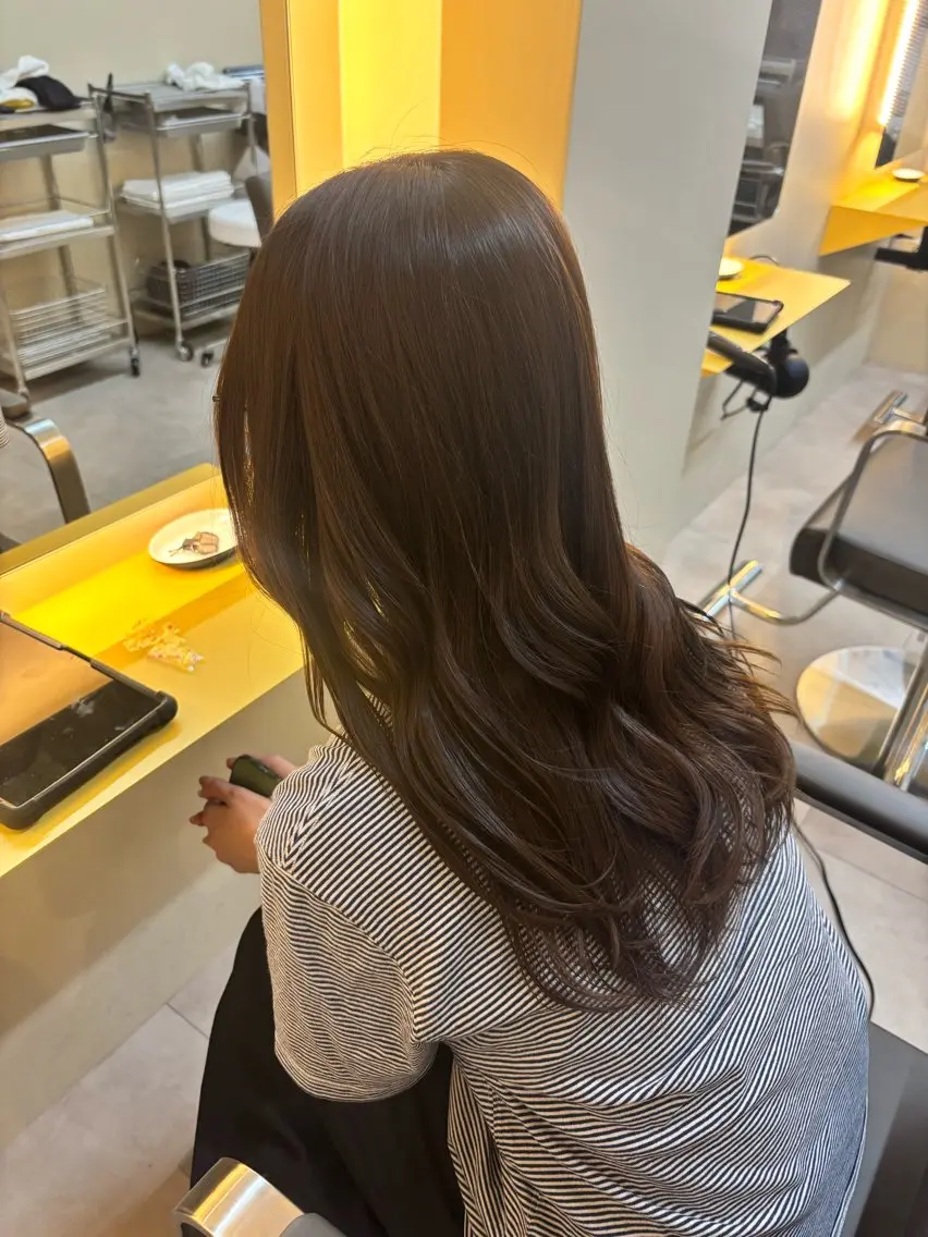 カラー 明賀 瞳 /みょうが ひとみのヘアスタイル