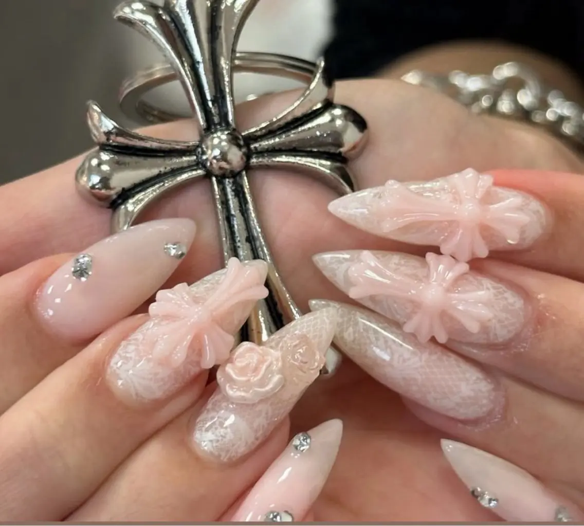 ネイル 韓国ネイル マグネットネイル 持ち込み ハンドネイル ハンドケア Mika nail_Royalのネイルデザイン