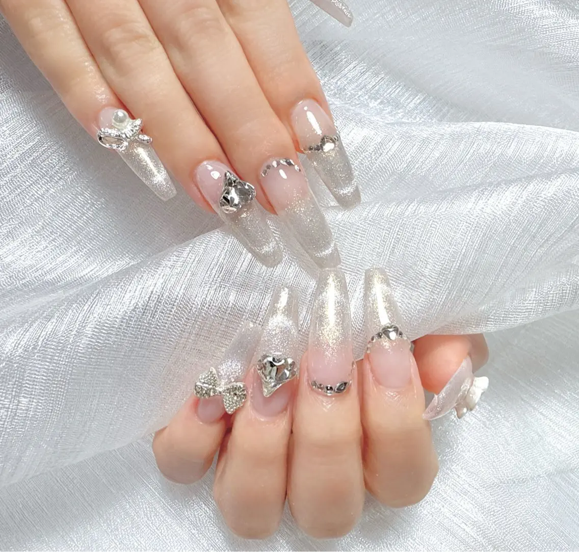 🎀人気No.2チップ長さだし10本+付け放題持ち込みデザイン120分コース 【ジェルオフ無料ケア込み】の写真