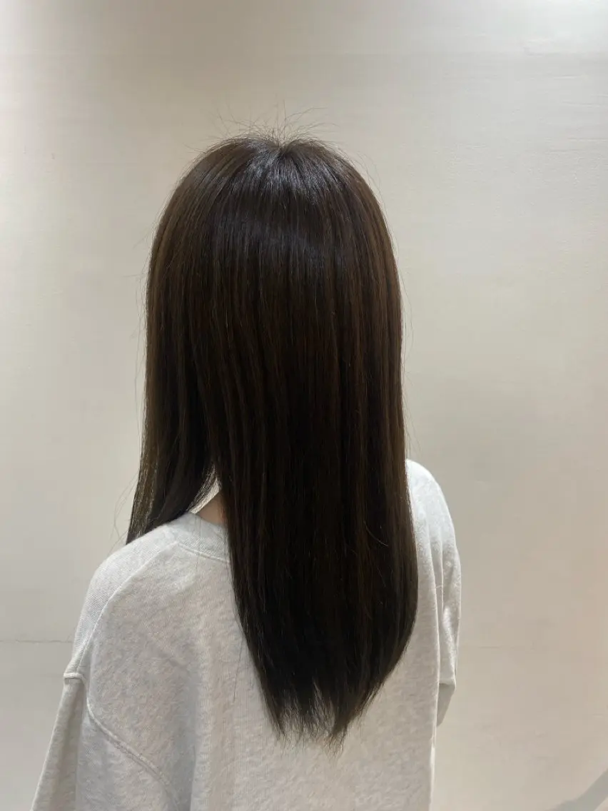 カラー ベージュカラー オリーブベージュ ヘアカラー トリートメント 🌼ホシカワ ナナカ🌼のヘアスタイル