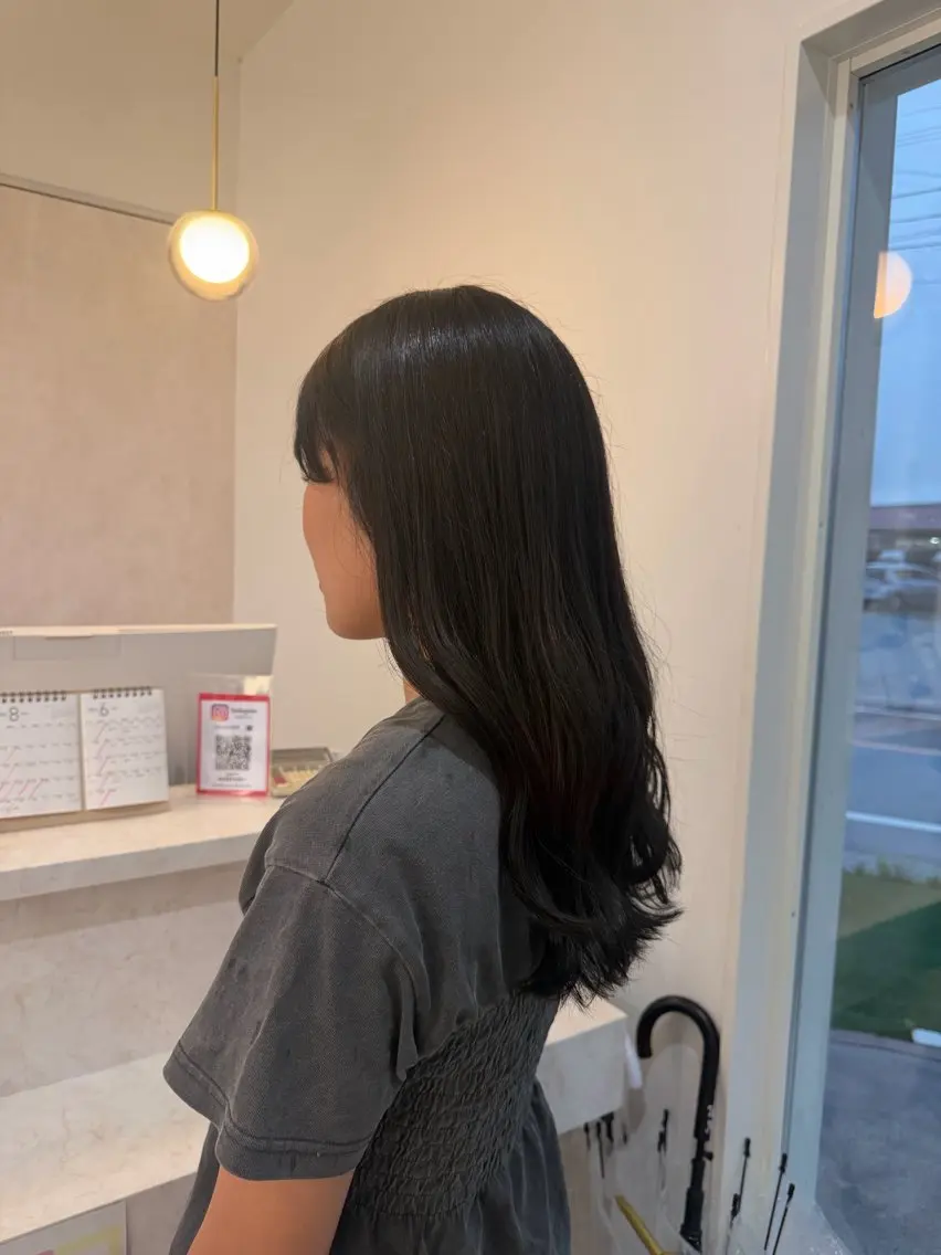 ロング ThairD_ yunoのヘアスタイル