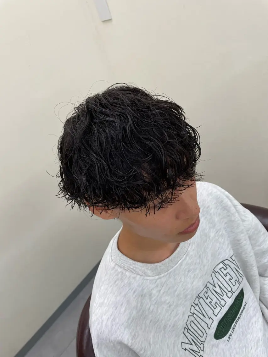 パーマ メンズ カット パーマ 大阪メンズ 美容師井上智博のヘアスタイル