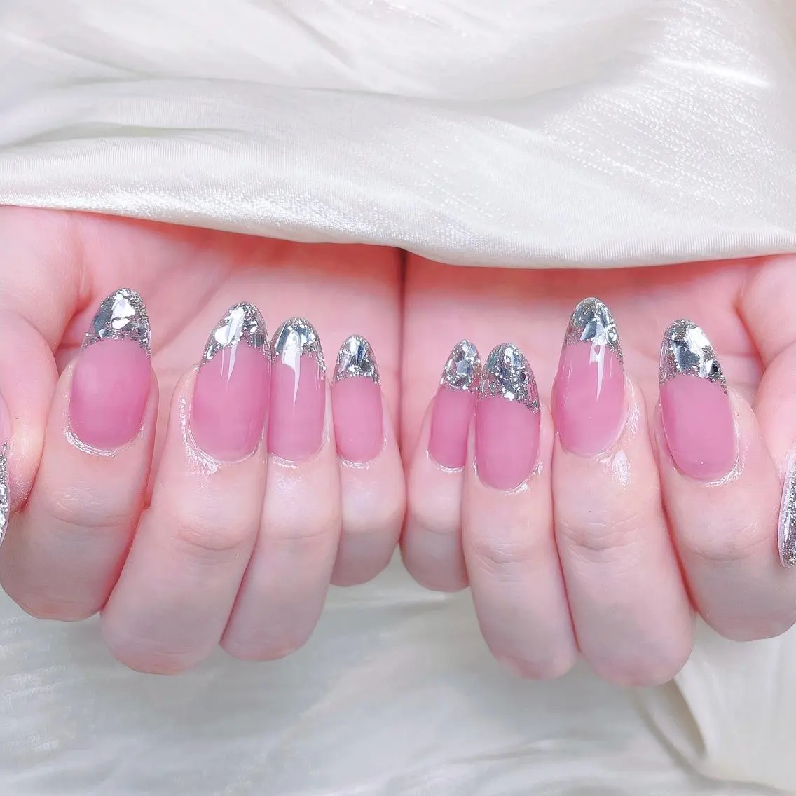 🩵🫧【チップ長さだし】ガラスフレンチ&ミラーフレンチ大きいパーツ2個❤️‍🔥の写真