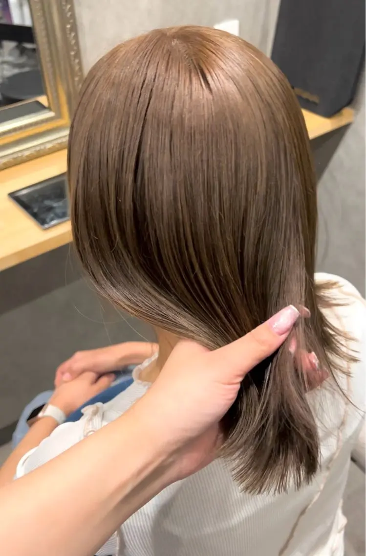 ミディアム カラー ベージュカラー オリーブベージュ ヘアカラー トリートメント 🎀🕊RION 🩰のヘアスタイル