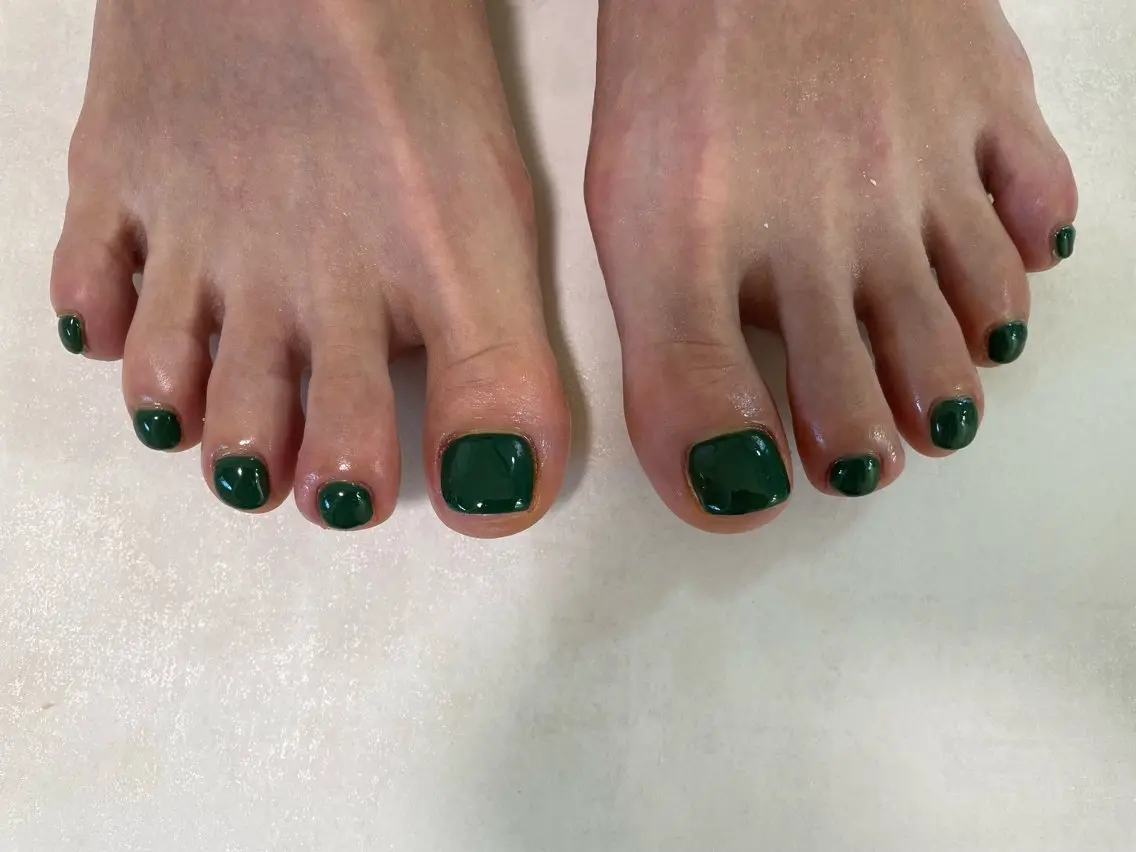 ネイル フットネイル ジェルネイル 韓国ネイル メンズネイル ワンカラーネイル kiki nail たまプラーザのネイルデザイン