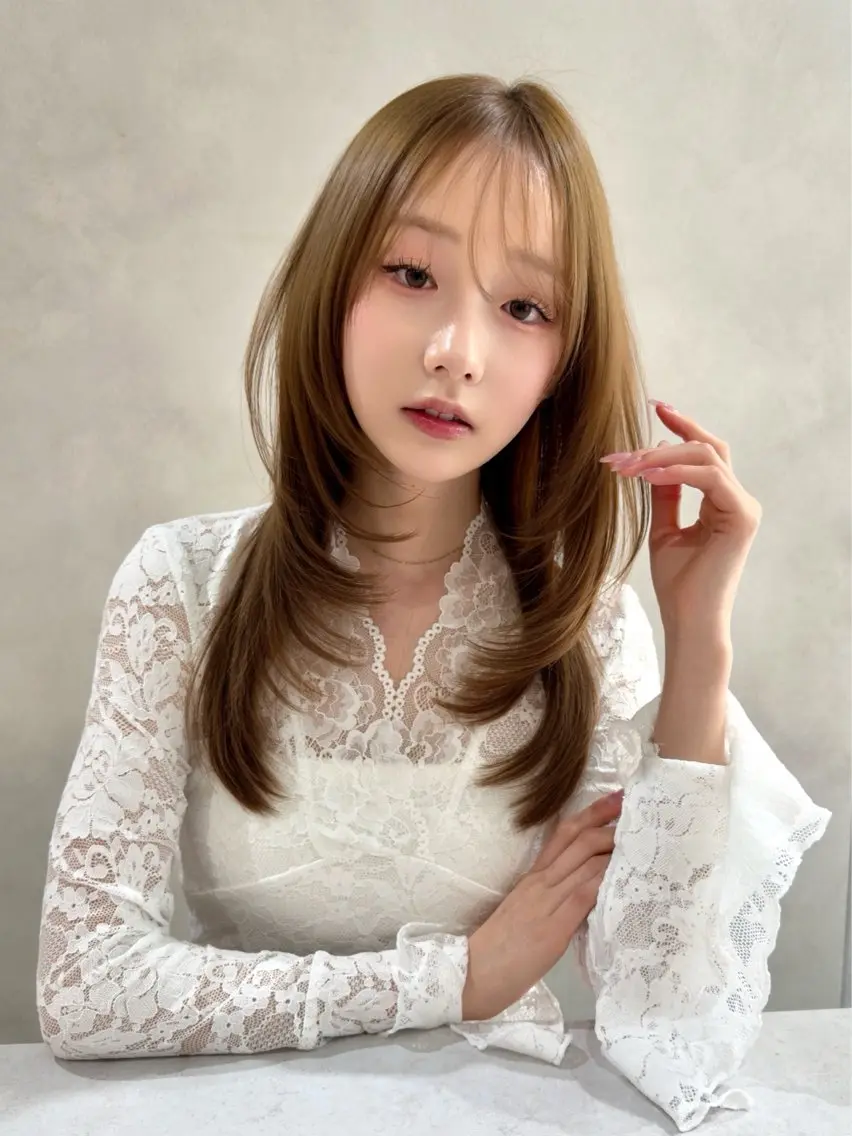 ロング ✨レイヤー・ブリーチ なしダブル特化✨のヘアスタイル