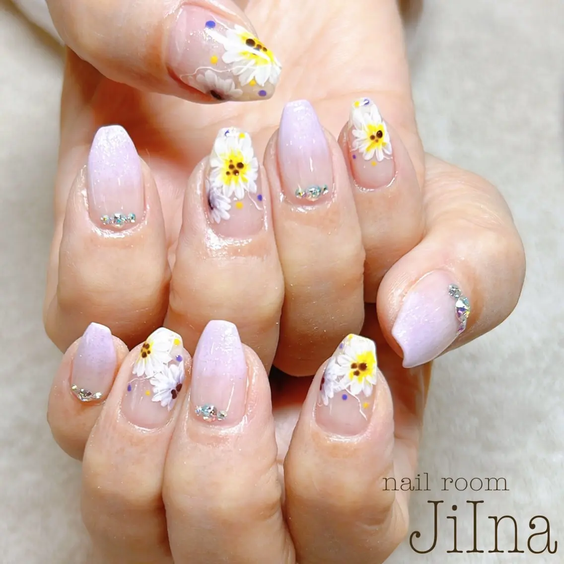 ネイル 持ち込み JiIna nailのネイルデザイン