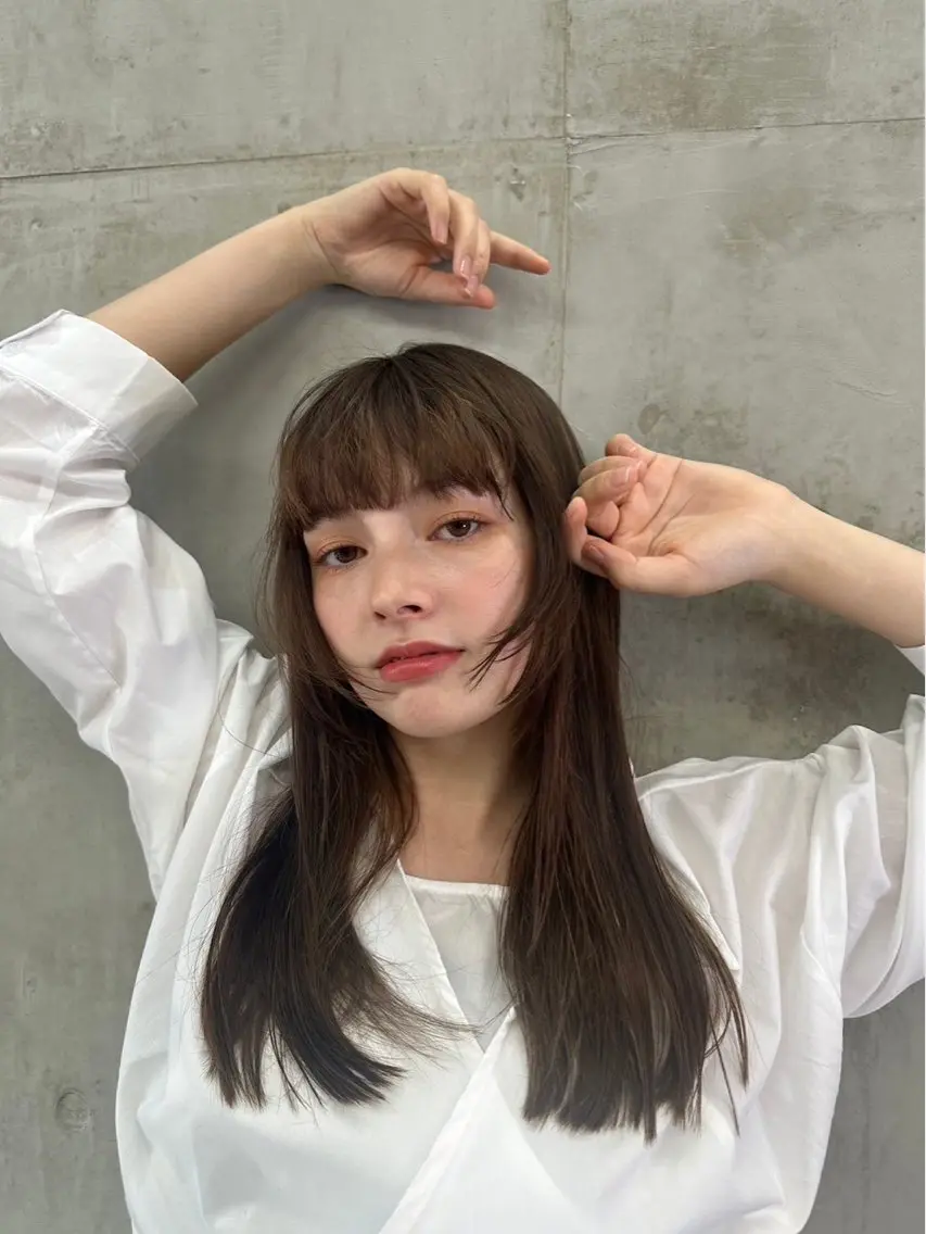 ロング カラー ベージュカラー 顔まわりレイヤー レイヤーカット カット カットモデル募集中 ／HARUKA🎀のヘアスタイル