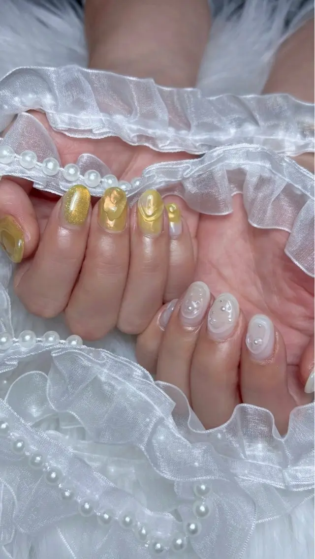 ネイル キラキラネイル ニュアンスネイル ぷっくりネイル 𝑬𝑹𝑰𝑲𝑨 𓂃🎀𓈒𓏸のネイルデザイン