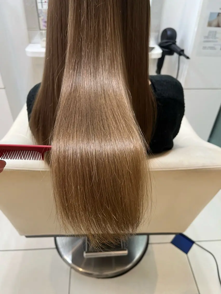 セミロング 髪質改善 トリートメント 柳川 玲也のヘアスタイル