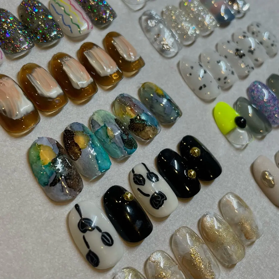 定額Bコース🌻ニュアンス、オーロラミラー💅✨パラジェル変更無料!の写真
