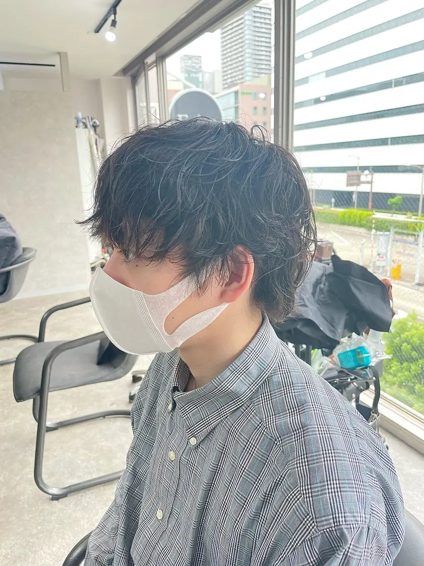ミディアム パーマ メンズ エビスザキレン／メン ズ／心斎橋🌳のヘアスタイル