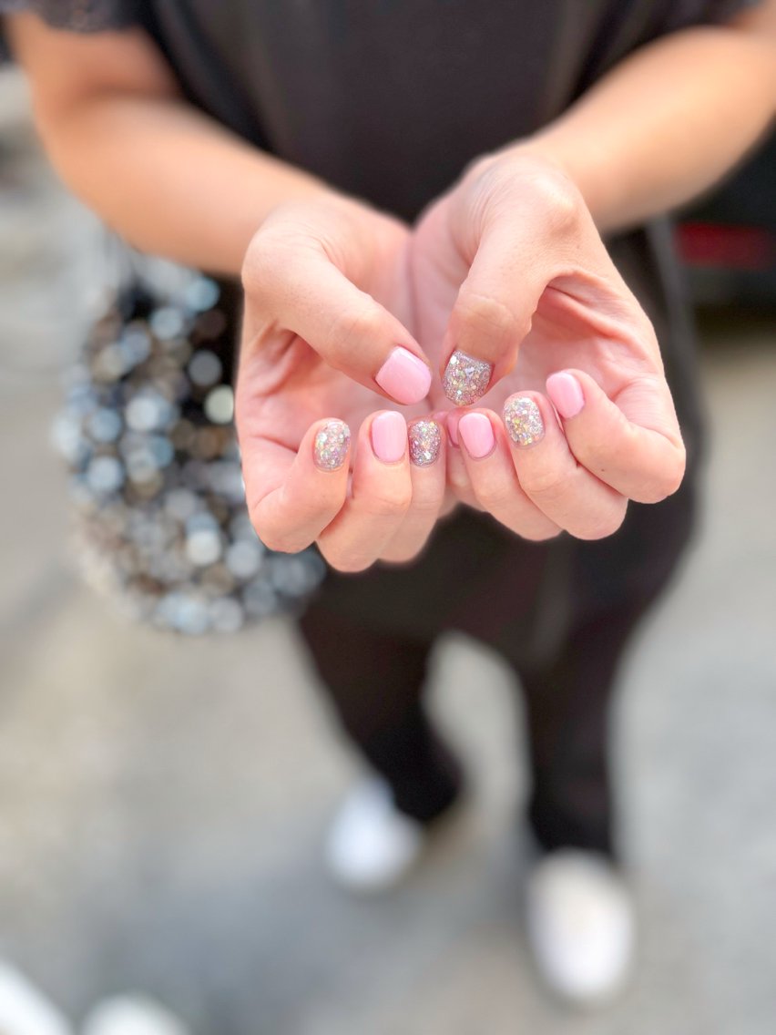 ネイル キラキラネイル ラメ(グリッター) ワンカラーネイル ピンク シンプルネイル ハンドネイル nail salon minthのネイルデザイン