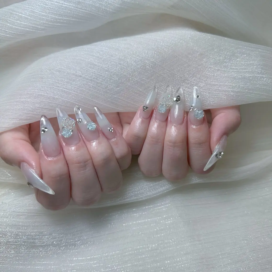 ネイル ハンドネイル Kingnail Emiのネイルデザイン