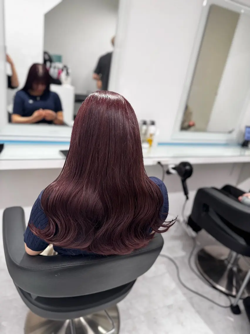 ロング カラー ヘアアレンジ カット ヘアカラー トリートメント ヘッドスパ ヘアセット 透け上品ハイトーン 職人ゆうと🤍のヘアスタイル