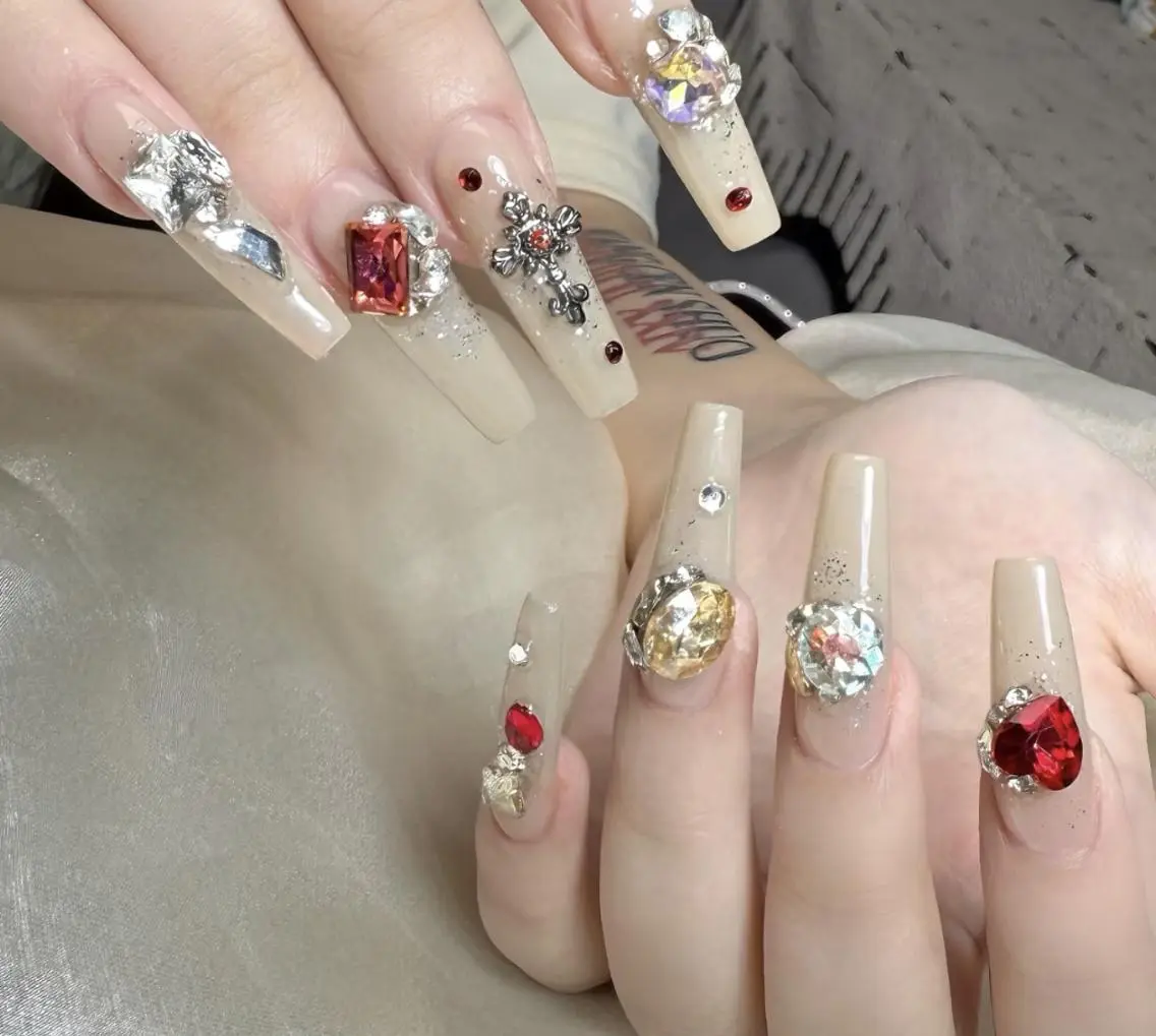 ネイル ハンドネイル Pure&Rich Nailのネイルデザイン
